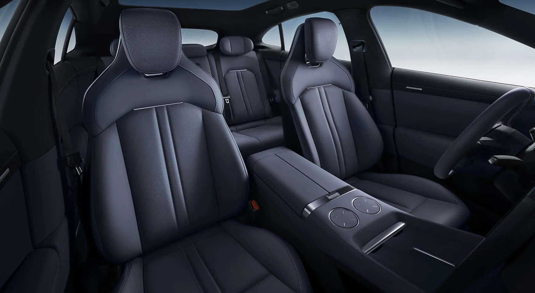 Салон чёрный